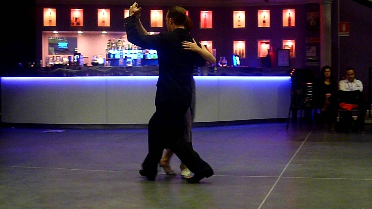 Alberto Bersini e Paola Pinessi,  Improvisacion Milonga De mis tiempos.MOV