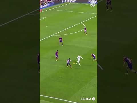 Real Madrid 3-2 FC Barcelona | HIGHLIGHTS | LaLiga 2023/24 