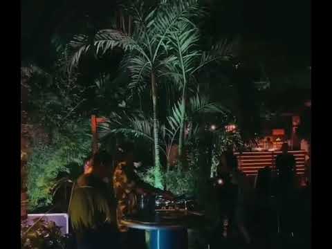 Yaya playing „Chanin - Mia (Tomi&Kesh Remix)“ at Garden Lounge, Cali