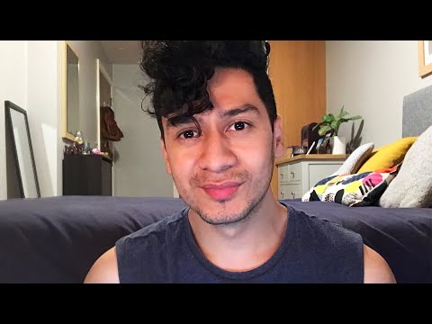 An ASMR experience: MULTILAYERED SOUNDS (tapping, whispering, unintelligible whispers)