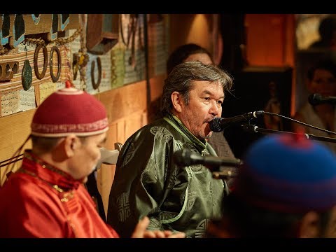 Huun-Huur-Tu - Yzheleen bis, dorteleen bis - Lucky Barn @Pickathon 2017 S05E08