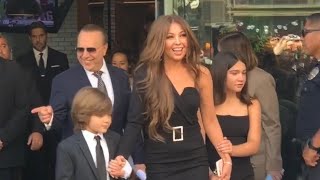 Thalia con sus hijos acompaña a Tommy Mottola a recibir su estrella en Hollywood