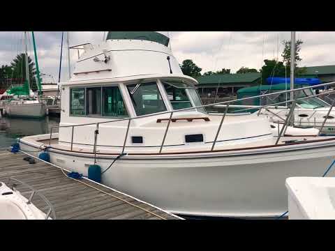 Cape Dory 28 Big water boat broker | Boats for sale
