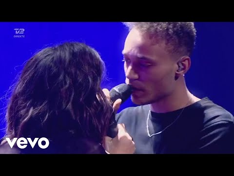 Alexander Oscar, SVEA - Complicated (Live @ X-Factor)