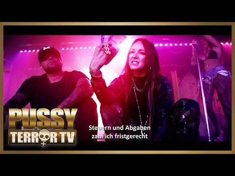 Korrekter Gangster-Rap! Carolin Kebekus ft. Olli Banjo | PussyTerror TV