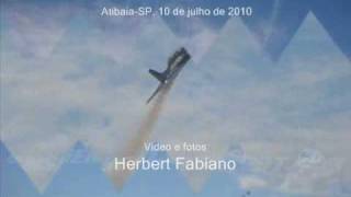 preview picture of video 'ESQUADRILHA DA FUMAÇA EM ATIBAIA-SP - 10-07-2010'