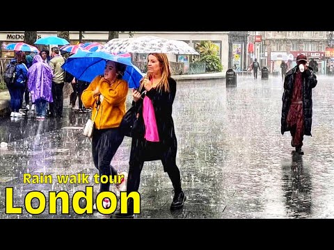 London Walk | Central London In Heavy Rain, on the last day of Spring 2022 - 4k