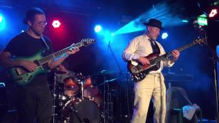 Jah Wobble's Invaders of the Heart-Poptones-Live in Manchester