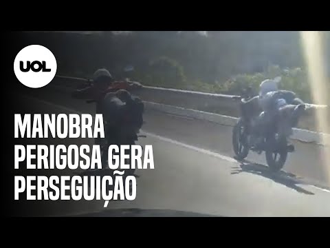 Flagrante: Motociclistas fazem manobra 'superman' e são perseguidos pela polícia