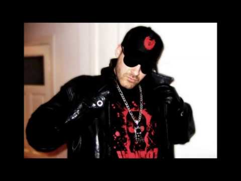 Schwartz - Leichenteile (feat. Blokk, Dr. Faustus, Perverz, Rako, Frauenarzt, King Orgasmus u.v.m.)