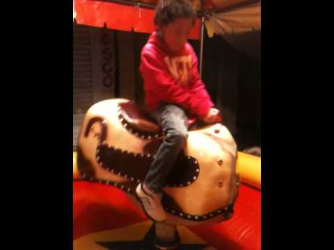 IVANCITO TORO MECANICO 4 07 14