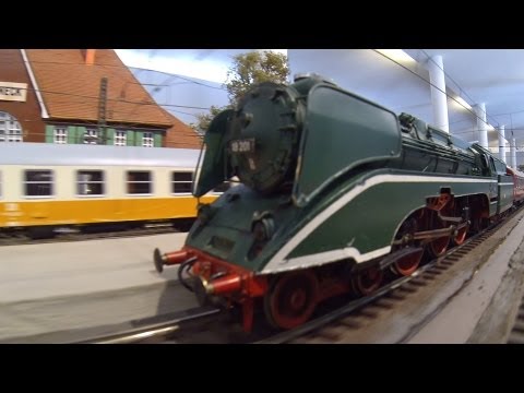 Dampflok 18 201 Parallelfahrt Spur 0 Modelleisenbahn