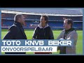 Jan Joost van Gangelen laat zijn haar waxen onder toeziend oog van Rafael van der Vaart