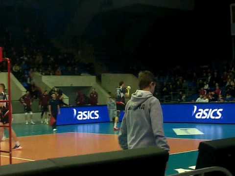 «Белогорье» обыграло новосибирский «Локомотив»