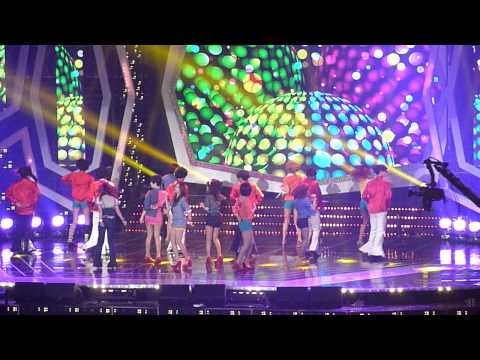 T-ara- Roly Poly (11/06/2011 Nongshim Love Sharing Concert)