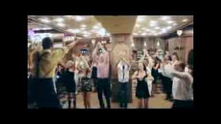 Mime show on Russian wedding