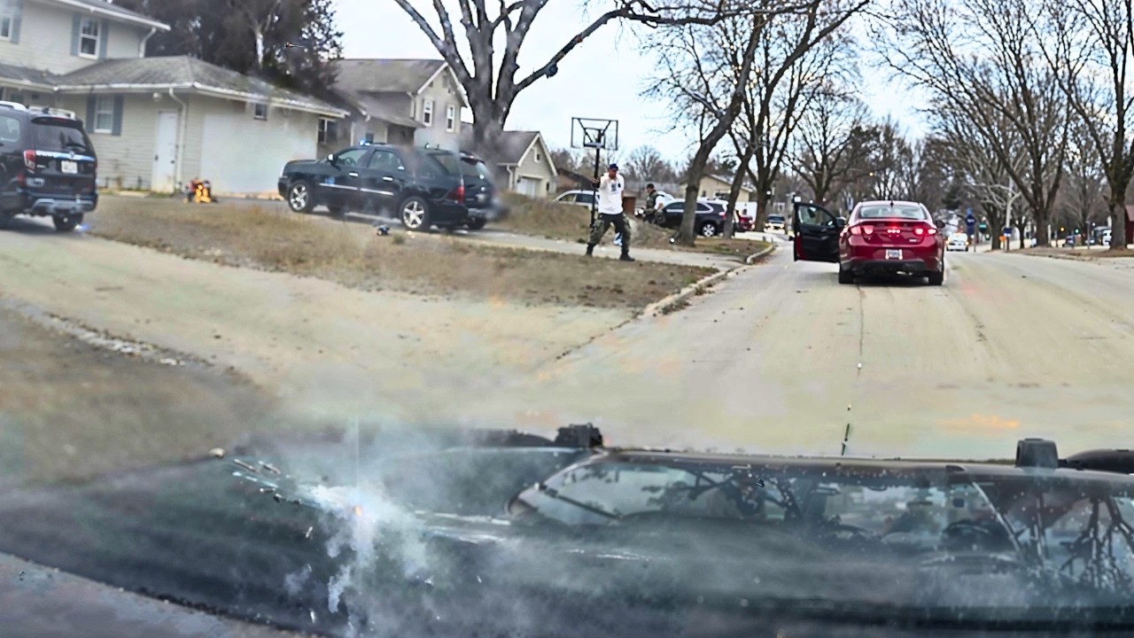 Gunman on the Run After Intense Street Shootout