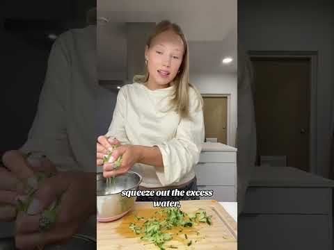 Great instruction chl0lex 🫡 #dinner #healthydinner #healthyrecipe #tzatziki #potatoes