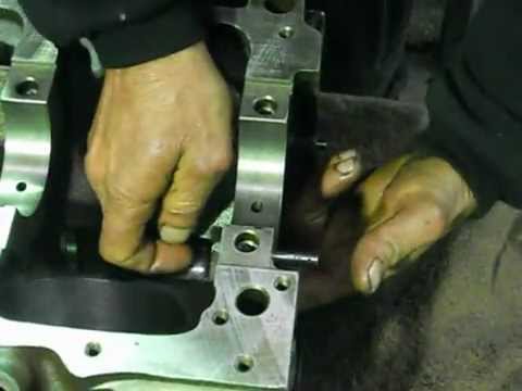 How to Fit V8 Hi Performance Camshaft bearings,tips,tricks and trade sercrets revealed