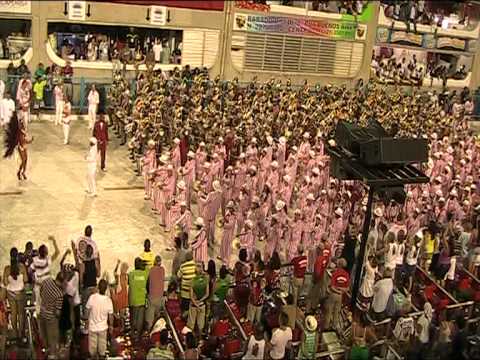 Estacio de Sá 2010 bateria, desfile na avenida