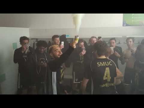 Les U19 du SMUC fêtent la titre et la montée en Régional 1