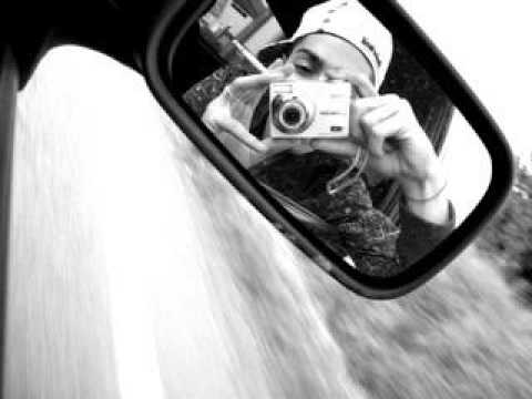 Emis Killa - Stammi Dietro