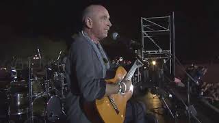 Lluis Llach cantant l’Estaca a l’acte Final de la Campanya del Sí