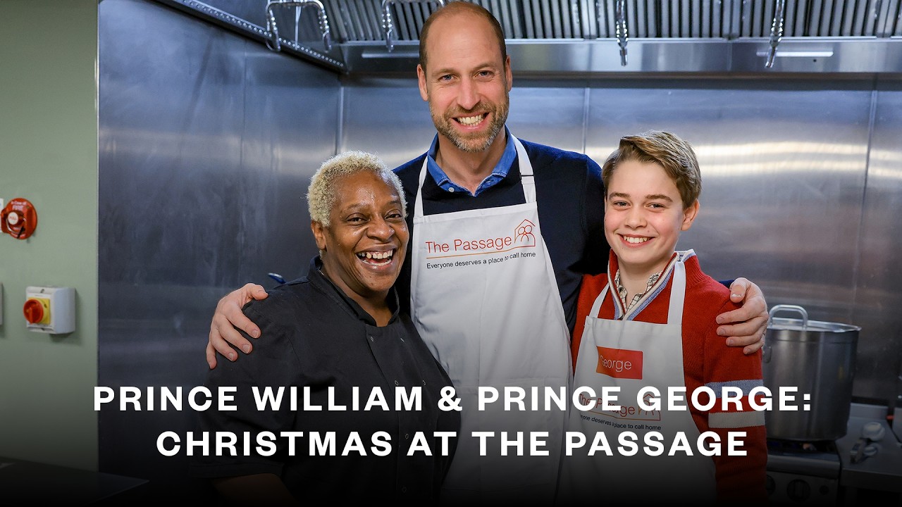 Prince William & Prince George: Christmas at The Passage - YouTube
