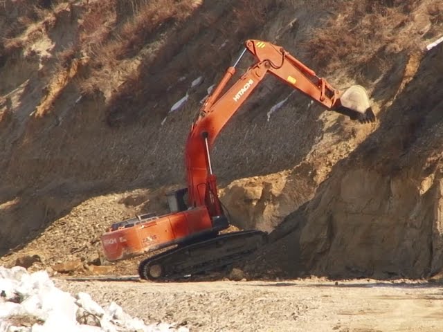 В Ангарске строят набережную