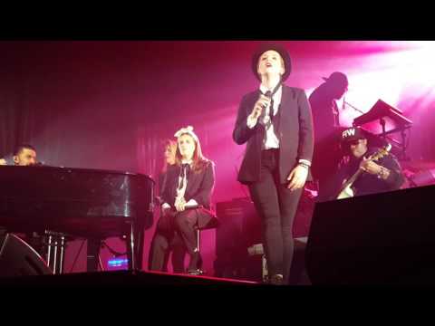 Burhan G feat. Amanda Wium - Portalen d. 12 maj 2017 - "Mest Ondt"