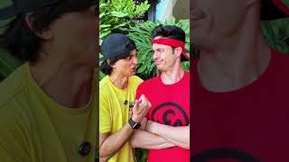 SERÁ QUE ELE CONSEGUE ESCAPAR DAS ALGEMAS? #shorts