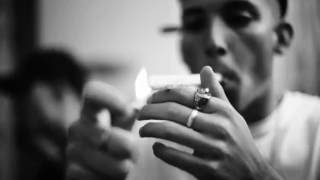 VEGAS JONES - ONESTO ( VIDEOCLIP UFFICIALE )