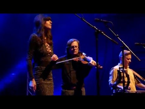 Nickie Bluhm w the Infamous Stringdusters - Ladders In The Sky - Norfolk 4-7-16