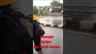Download lagu Selalu semangat dan murah senyum 'joko kendil lewat jogja' #short #jokokendil #lirilir #musafir mp3