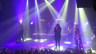 Sleeping With Sirens - Hole in my Heart - Paris (24.05.18)