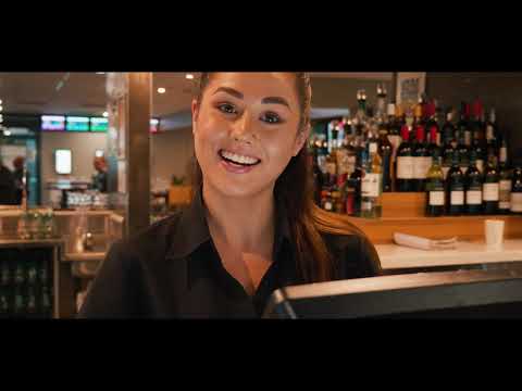 Warilla Sporties - Service With A Smile