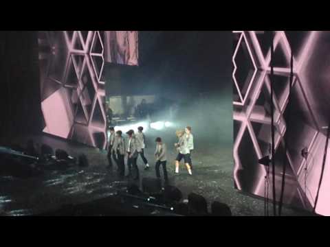 160221 EXO PLANET #2 - The EXO'luXion in New York (CALL ME BABY)