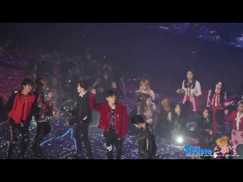 170119 TWICE, Red Velvet, BLACKPINK reaction to EXO Monster @ Seoul Music Awards