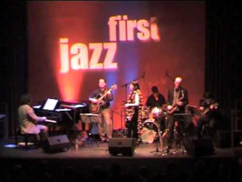 Viviane de Farias - Sem Machucar w/ Morello & Barth