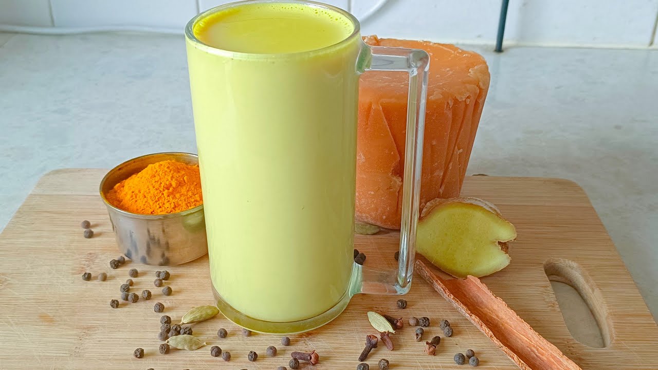 An easy to make turmeric milk 👌👌