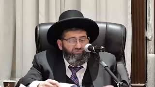 גרושתך לא רוצה תראה את הבן שלך? - הרב אייל עמרמי (הרב אייל עמרמי) - התמונה מוצגת ישירות מתוך אתר האינטרנט יוטיוב. זכויות היוצרים בתמונה שייכות ליוצרה. קישור קרדיט למקור התוכן נמצא בתוך דף הסרטון