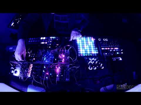 Modular Synth Performance - Techno Jam / Launchpad Pro, Oto Boum, Drumbrute Impact SRC DECAY