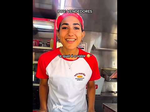 COLOCA O CAPACETE QUE LÁ VEM PEDRADA 😳 #pov #memes