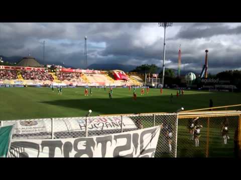 "Eso que dice la Gente. Distrito Asegurador" Barra: Distrito Asegurador • Club: La Equidad