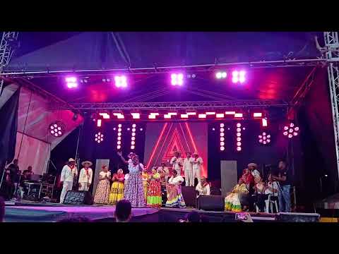  EN ARENAL SUR DE BOLÍVAR..... FESTIVAL DE BAILES CANTAOS 