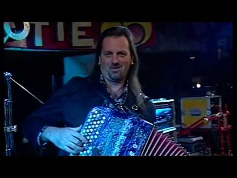 ACCORDION 🪗 "TACABANDA" (Foxtrot) Athos Bassissi @Musicainballo