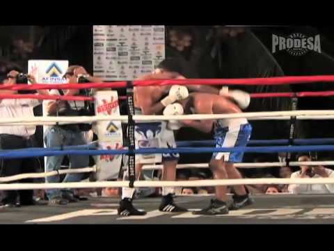 Pelea Walter Castillo vs Moises Solis - Prodesa