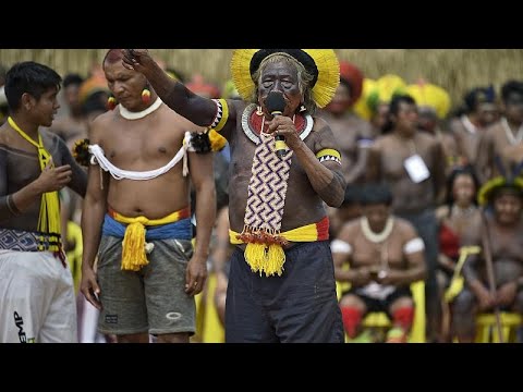 Indigeni brasiliani contro Bolsonaro: "Suo progetto è un genocidio, etnocidio ed ecocidio"