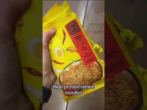 High protein ramen noodle plant based / Whole Foods find #Plantbased #ramen