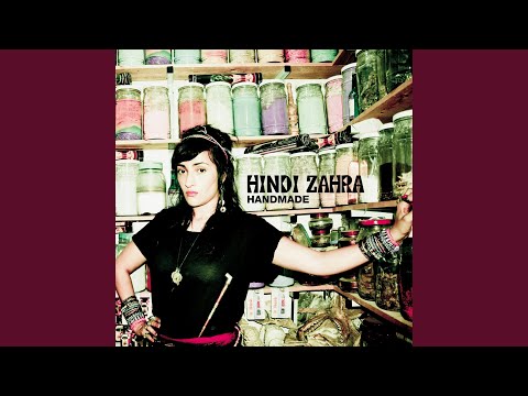 Kiss And Thrills - Hindi Zahra